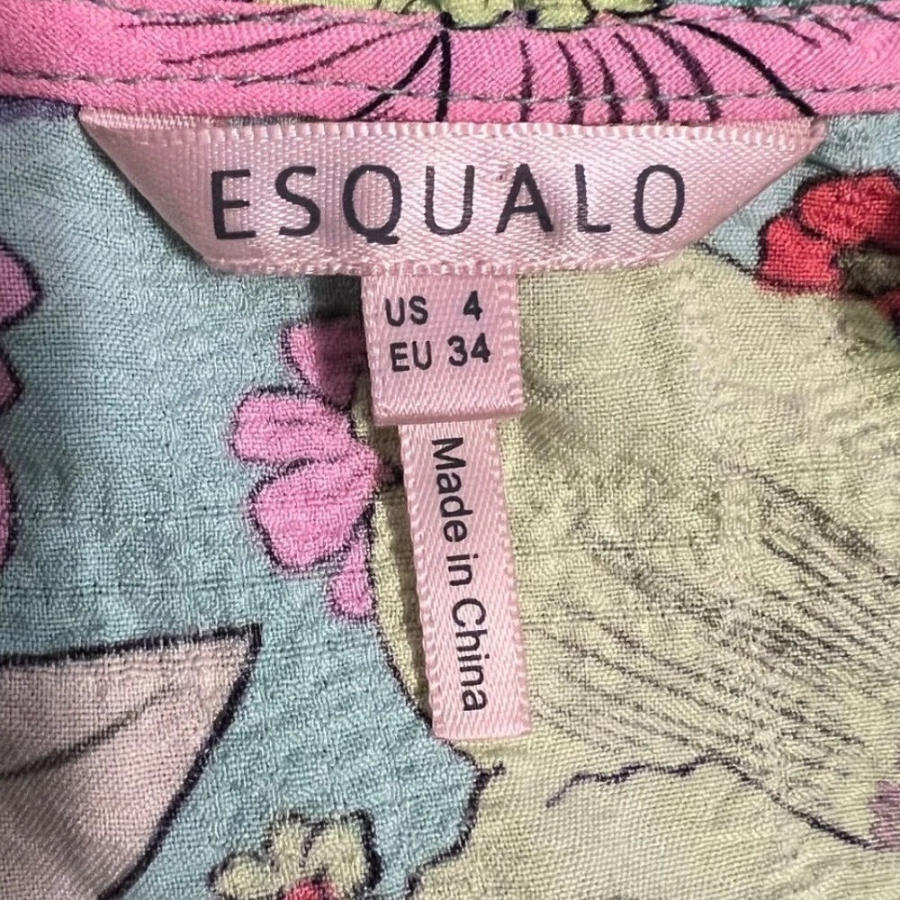 EsQualo Floral Sleeveless Tie
Resort Island Green Pink Women's
Top Sz 4 - Picture 3 of 5